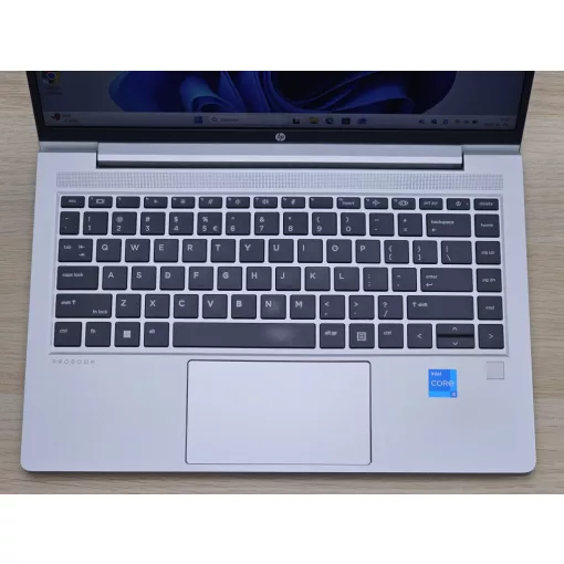 HP Probook 440 G8 Laptop + Iris / i5-1135G7 / 16GB RAM / 256GB SSD