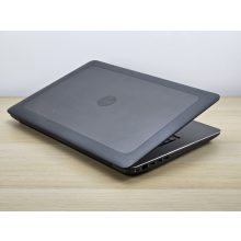 HP Zbook 17 G3 + Nvidia / I7-6820HQ / 16GB RAM / 256GB SSD