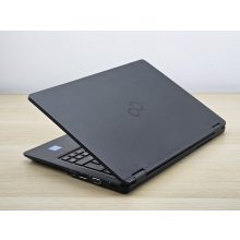 Használt Fujitsu LifeBook U727 laptop, i3-7100U, 16GB RAM, 256GB SSD, magyar billentyűzet