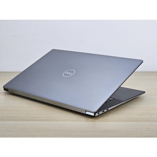 Haszált Dell Precision 5550 laptop, Intel i7-10850H, 16GB RAM, 512 SSD, felújított, garanciával