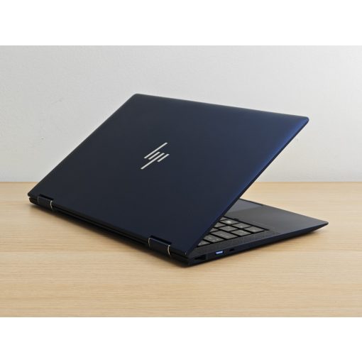 HP Elite Dragonfly 2in1 Tablet laptop / i7-8565U / 16GB RAM / 512GB SSD / Érintőképernyős / Magyar billentyűzet