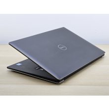 Dell Precision 5530 Laptop + Nvidia / Intel Xeon E-2176M / 16GB RAM / 256GB SSD / Magyar billentyűzet