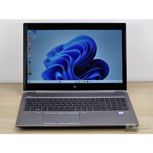 HP Zbook 15 G5 4K Laptop + Nvidia / i7-8850H / 32GB RAM / 256GB SSD / Érintőképernyős 