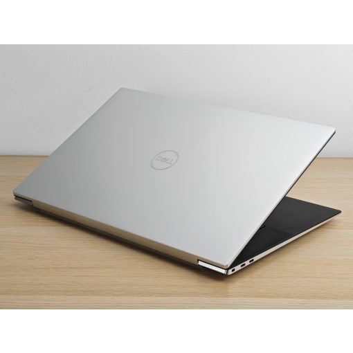Dell XPS 17 9720 4K Laptop + Nvidia / i7-12700H / 32GB RAM / 1TB SSD / Érintőképernyős