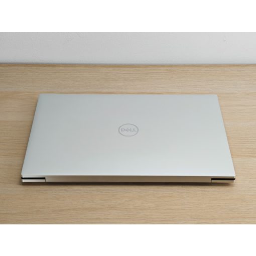 Dell XPS 17 9720 4K Laptop + Nvidia / i7-12700H / 32GB RAM / 1TB SSD / Érintőképernyős