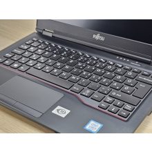 Használt Fujitsu LifeBook U727 laptop, i3-8130U, 16GB RAM, 256GB SSD, magyar billentyűzet