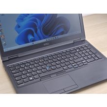 Dell Latitude 5580 / i5-7300U / 8GB RAM / 256GB SSD Laptop