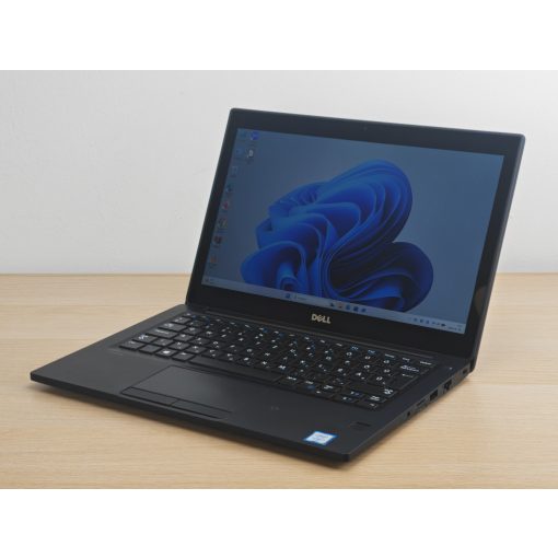 Dell Latitude 7280 Laptop / i7-6600U / 16GB RAM / 512GB SSD / Érintőképernyős / Magyar billentyűzet
