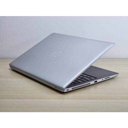 Használt HP ProBook 450 G5 laptop i5-8265U processzorral, 8GB RAM-mal és 128GB SSD-vel