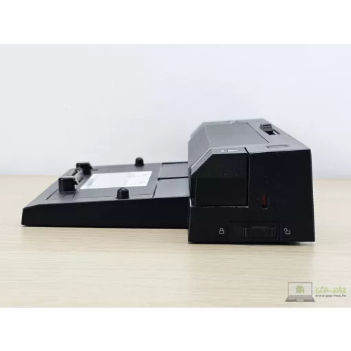 Dell e-port Plus PR02X dokkoló