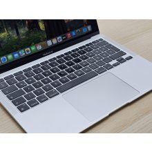 Apple MacBook Air 2020 / M1 / 8GB RAM / 256GB SSD / Magyar billentyűzet Laptop