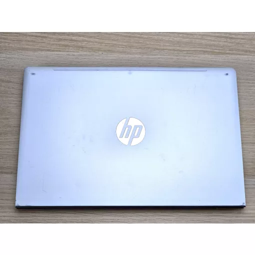 HP Probook 440 G8 Laptop + Iris / i5-1135G7 / 8GB RAM / 256GB SSD / Magyar billentyűzet