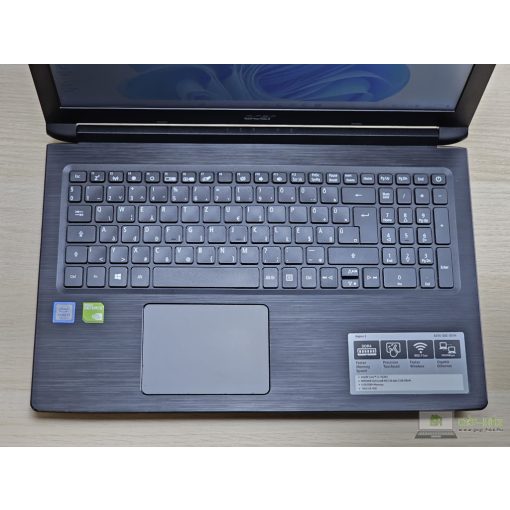Acer Aspire 3 I3-7020U / 8GB RAM / 256GB SSD / Magyar billentyűzet