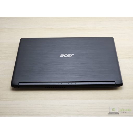 Acer Aspire 3 I3-7020U / 8GB RAM / 256GB SSD / Magyar billentyűzet
