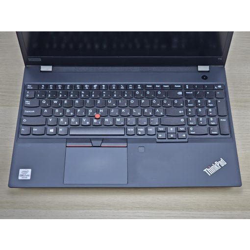 Lenovo ThinkPad T15 Gen 1 – i7-10610U, 16GB RAM, 512GB SSD, NVIDIA grafika