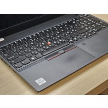 Lenovo ThinkPad T15 Gen 1 – i7-10610U, 16GB RAM, 512GB SSD, NVIDIA grafika