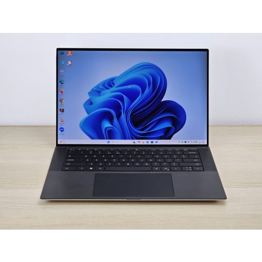 Dell XPS 15 9500 4K Laptop + Nvidia / I7-10750H / 32GB memór