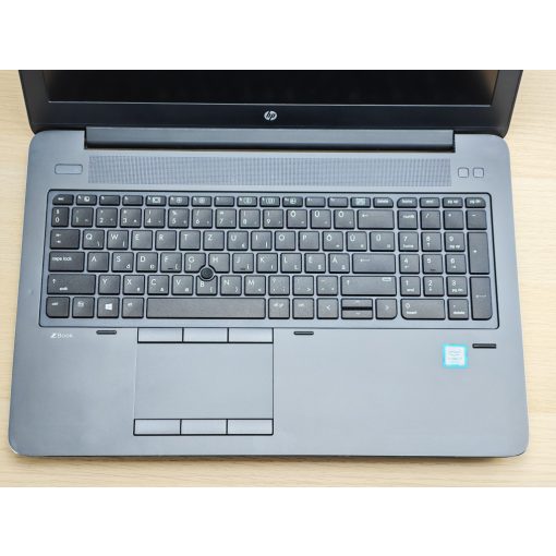 HP Zbook 15 G4 + NVIDIA / i7-7700HQ / 16GB RAM / 256GB SSD / Magyar billentyűzet