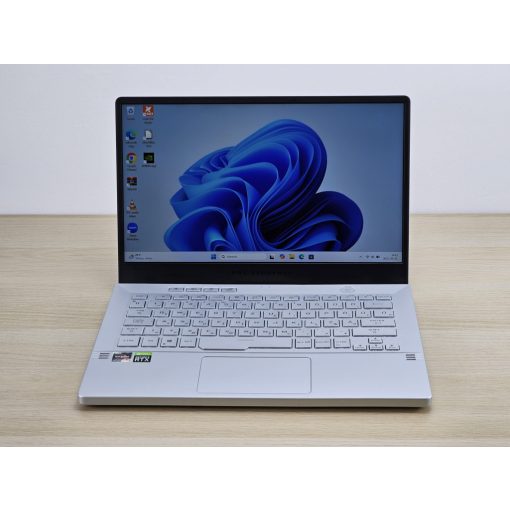 Asus ROG Zephyrus G14 GA401 Gamer / AMD Ryzen 7 / 16GB RAM / 512GB SSD / Magyar billentyűzet