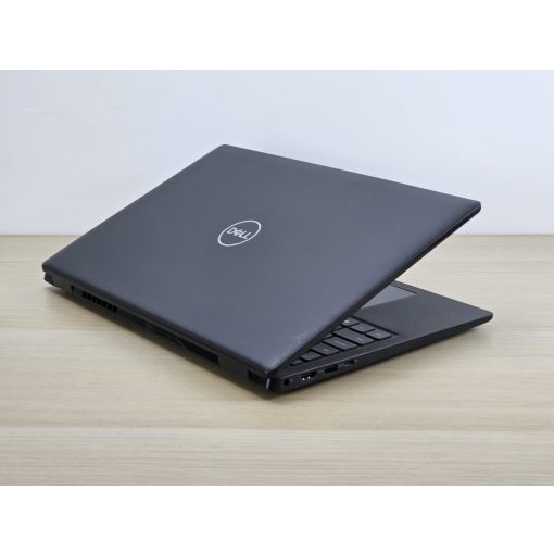 Dell Latitude 3520 Laptop + Iris XE GPU / i5-1135G7 / 8GB RAM / 256GB SSD FP