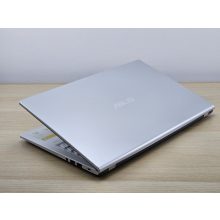 Asus VivoBook X515EA / I3-1115G4 / 8GB RAM / 512GB SSD