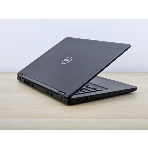 Dell Latitude Laptop 5480 / i5-6440HQ / 8GB RAM / 256GB SSD