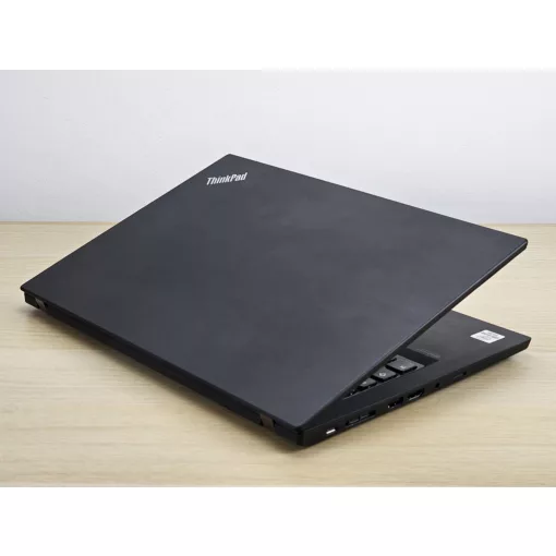 Lenovo ThinkPad T14 Gen 1 / i5-102100U / 8GB RAM / 256GB SSD / Magyar billentyűzet