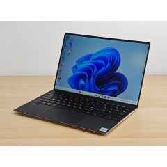   Dell XPS 13 9300 Laptop / i5-1035G1 / 8GB RAM / 512GB SSD / Magyar billentyűzet