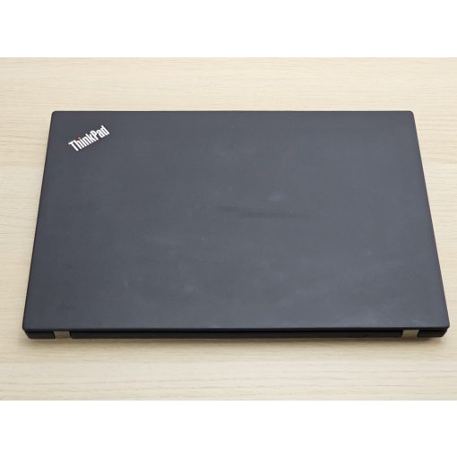 Lenovo ThinkPad P14s Gen 2 / AMD Ryzen 7 Pro 5850U / 16GB RAM / 512GB SSD / Magyar billentyűzet