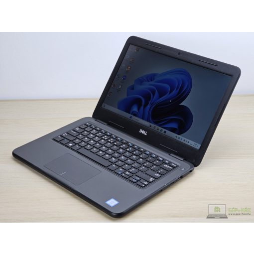 Dell Latitude 3310 érintőképernyős