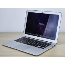 Apple MacBook Air 13 – i5, 8GB RAM, 128GB SSD, magyar billentyűzet