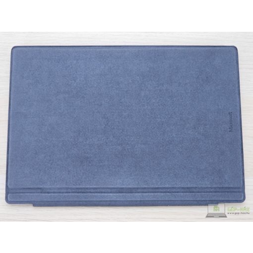 Microsoft Surface Pro 6 / Tablet laptop / i5-8350U / 8GB RAM / 256GB SSD / Érintőképernyős