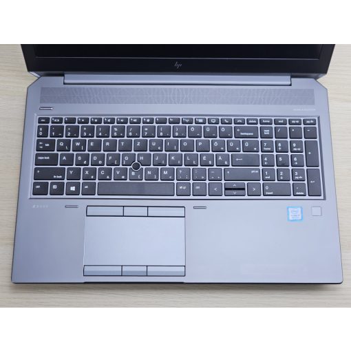 HP Zbook 15 G5 + NVIDIA / i7-8750H / 16GB RAM / 256GB SSD / Magyar billentyűzet