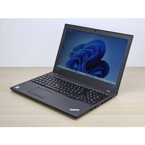 Lenovo ThinkPad T560 Laptop / i5-6300U / 8GB RAM / 256GB SSD / Magyar billentyűzet