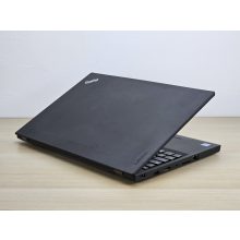 Lenovo ThinkPad T560 Laptop / i5-6300U / 8GB RAM / 256GB SSD / Magyar billentyűzet