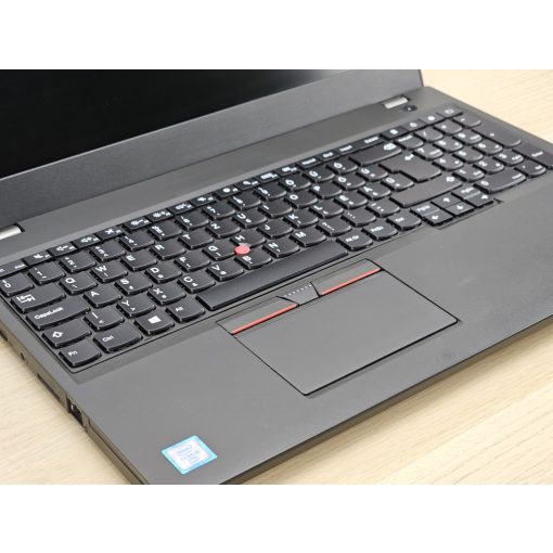 Lenovo ThinkPad T560 Laptop / i5-6300U / 8GB RAM / 256GB SSD / Magyar billentyűzet