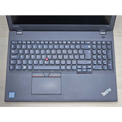 Lenovo ThinkPad T560 Laptop / i5-6300U / 8GB RAM / 256GB SSD / Magyar billentyűzet