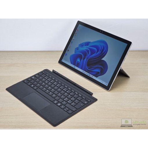 Microsoft Surface Pro 4 Érintőképernyős Tablet laptop