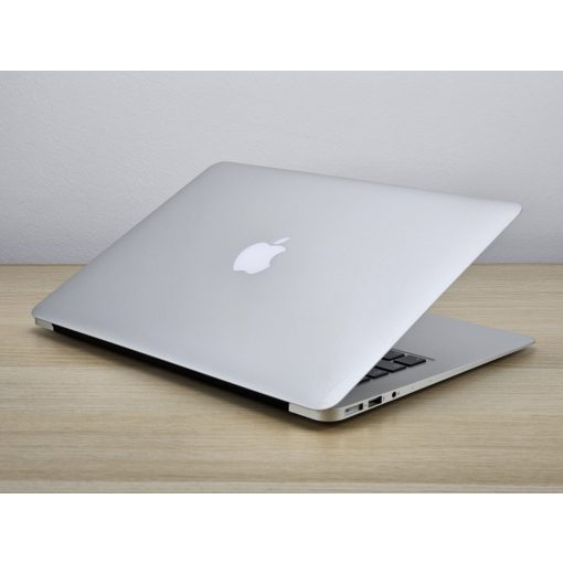 Apple MacBook Air 13 2017 – i5, 8GB RAM, 128GB SSD, magyar billentyűzet
