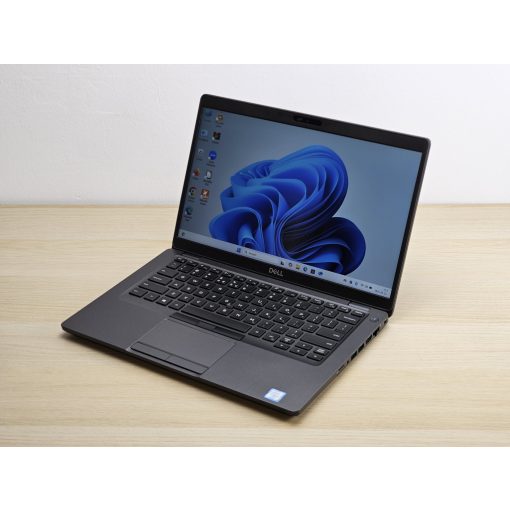 Dell Latitude 5400 Laptop / i5-8365U / 8GB RAM / 256GB SSD