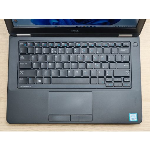 Dell Latitude E5270 Laptop / i5-6300U / 8GB RAM / 256GB SSD