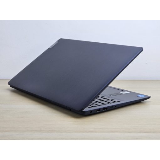 Lenovo Ideapad 3 / i3-1115G4 / 8GB RAM / 256GB SSD / Magyar billentyűzet