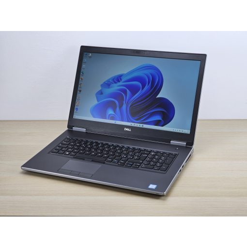 Dell Precision Laptop 7740 + Nvidia / i7-9850H / 32GB RAM / 1TB SSD