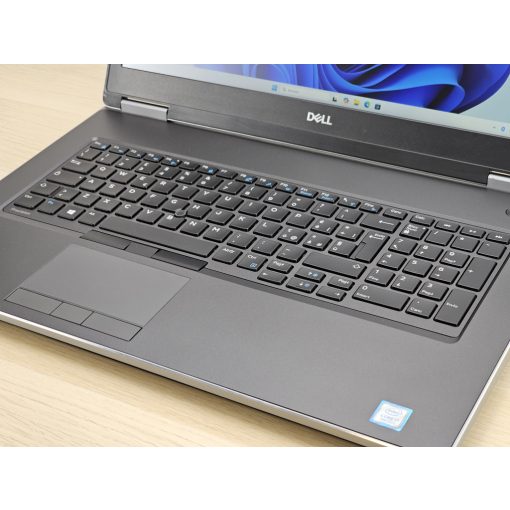 Dell Precision Laptop 7740 + Nvidia / i7-9850H / 32GB RAM / 1TB SSD