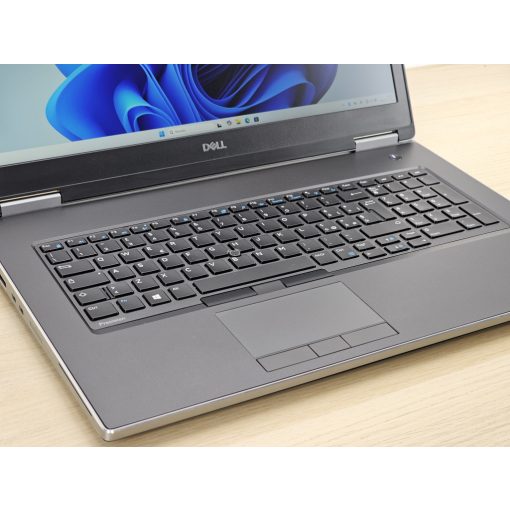 Dell Precision Laptop 7740 + Nvidia / i7-9850H / 32GB RAM / 1TB SSD