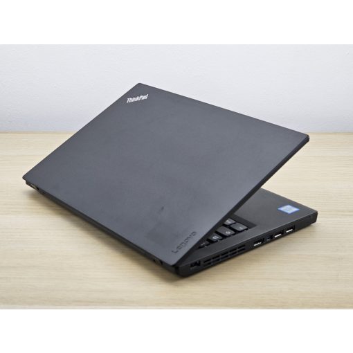 Lenovo ThinkPad X260 / i5-6300u / 8GB RAM / 256GB SSD / Magyarosított