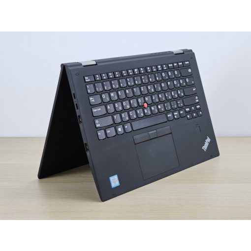Lenovo Thinkpad X1 Yoga 2in1 Tablet laptop / i7-7600U / 16GB RAM / 256GB SSD / Érintőképernyős / Magyar billentyűzet