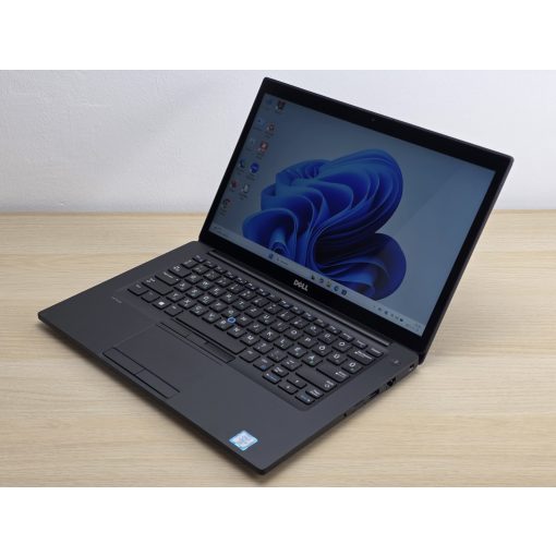 Használt Dell Latitude 7480, i5-7300U, 8GB RAM, 256GB SSD, érintőképernyős, prémium üzleti laptop