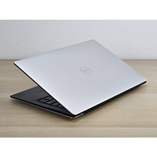 Dell XPS 13 7390 / i5-10210U / 8GB RAM / 256GB SSD / Magyar billentyűzet