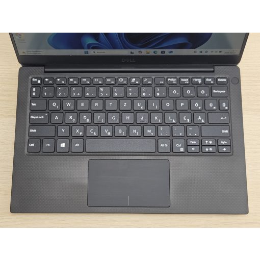 Dell XPS 13 7390 / i5-10210U / 8GB RAM / 256GB SSD / Magyar billentyűzet